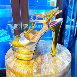 Two Toned Metallic Gucci Platforms